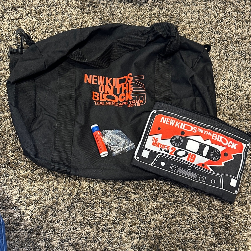 New Kids on the Block Tote Bag Set